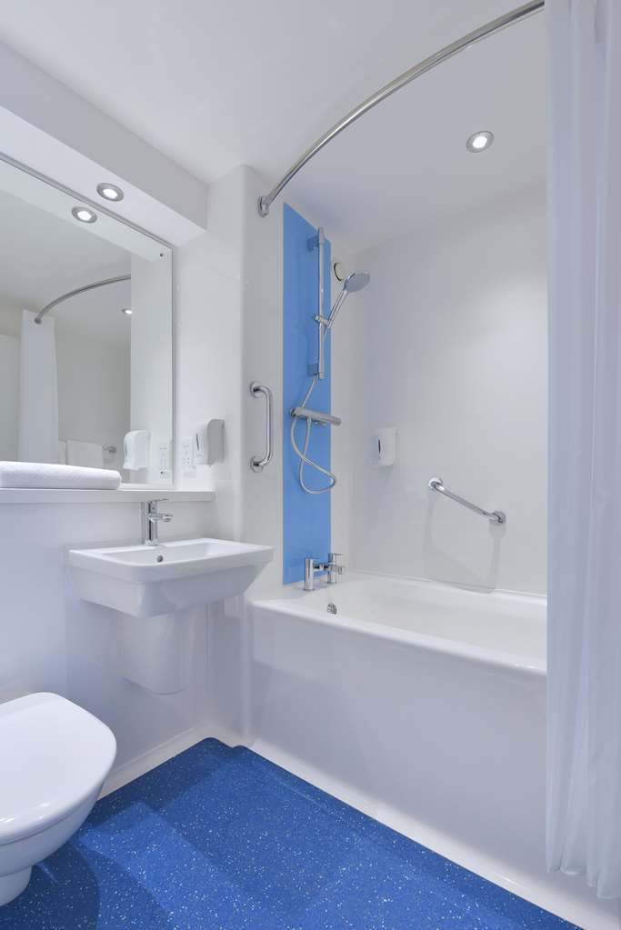Travelodge Ely Værelse billede
